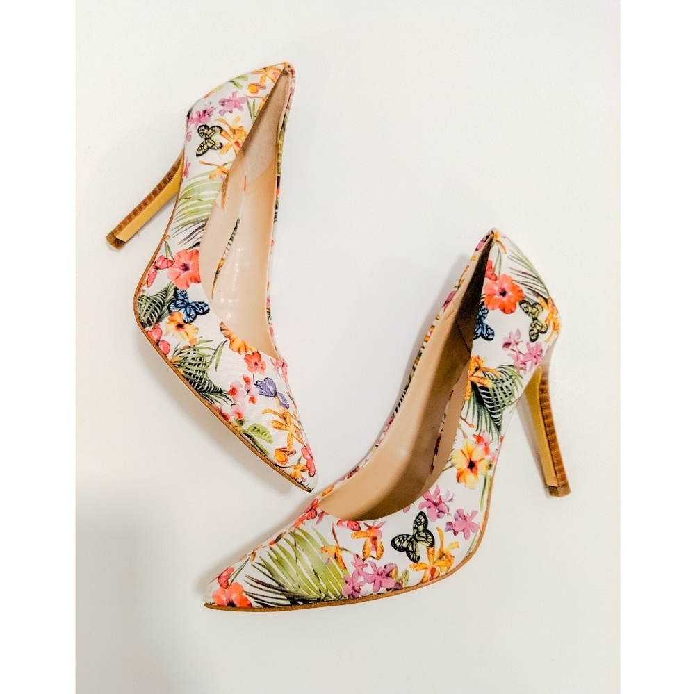 Guess heels